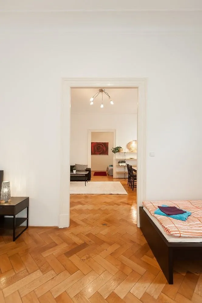 Prague Hostel Na Smetance