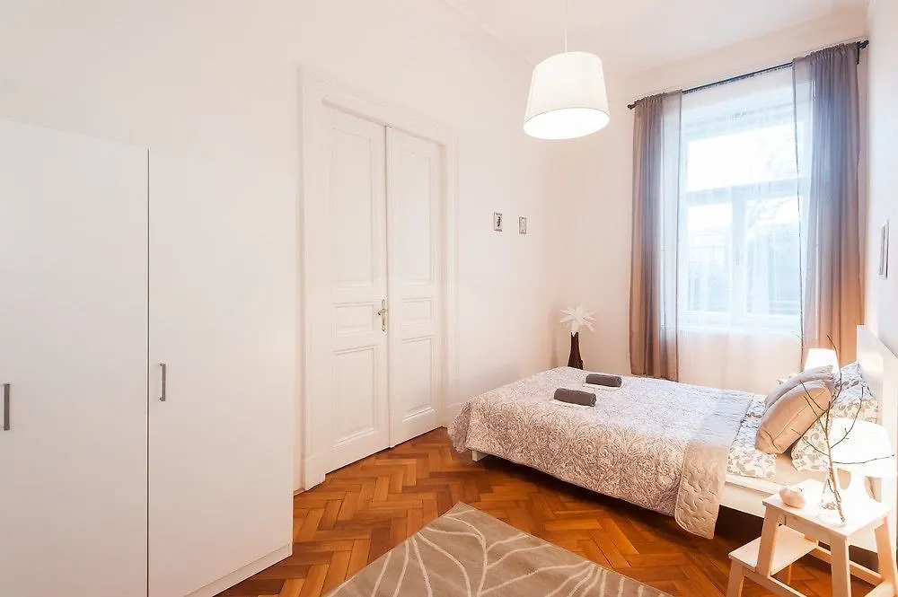 Prague Hostel Na Smetance
